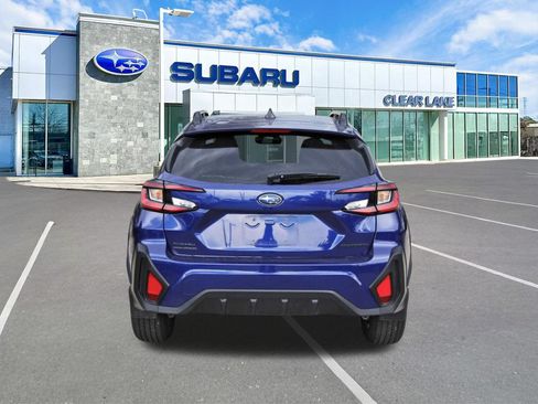 Certified 2026 Subaru Crosstrek 2.5i Premium AWD/4WD image 5