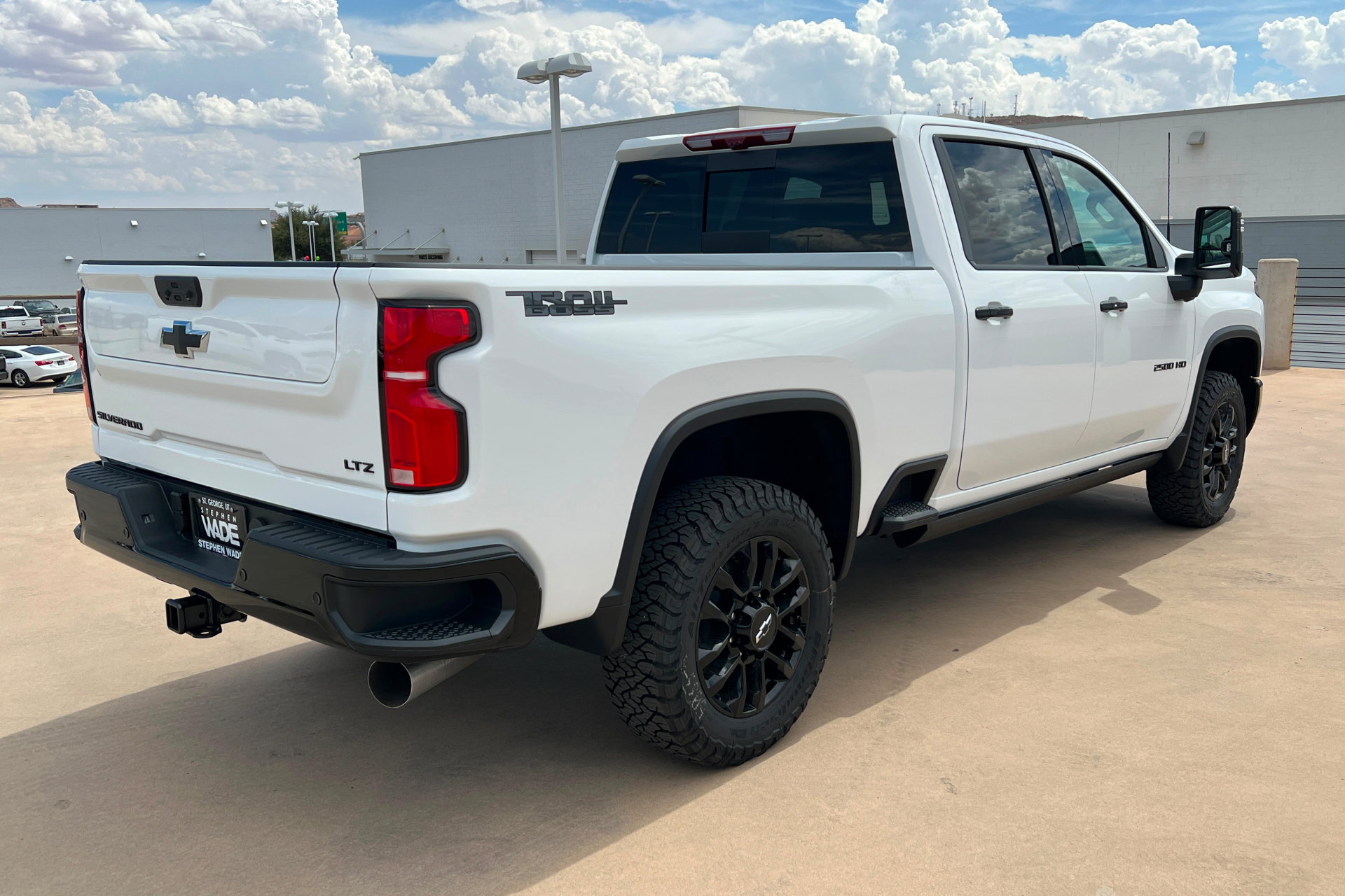 New 2026 Chevrolet Silverado 2500 LTZ w/ LTZ Plus Package AWD/4WD image 6