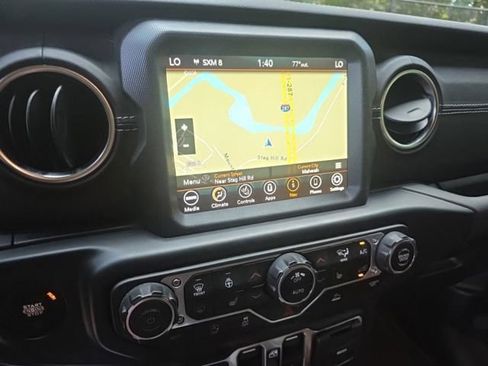 Used 2023 Jeep Wrangler Unlimited Sahara w/ Cold Weather Group AWD/4WD image 11