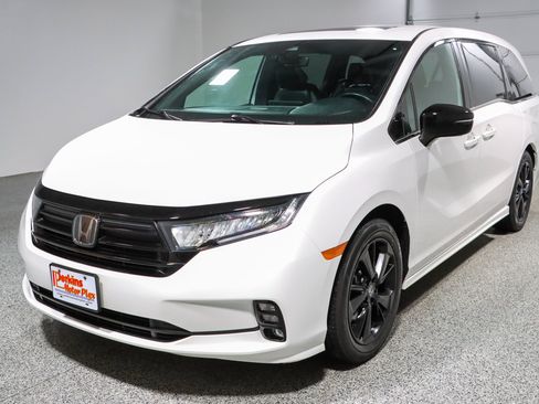 Used 2023 Honda Odyssey Sport image 34