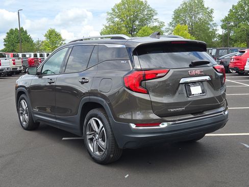 Used 2020 GMC Terrain SLT FWD image 11