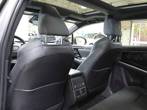 Used 2024 Mercedes-Benz Sprinter 2500 image 51