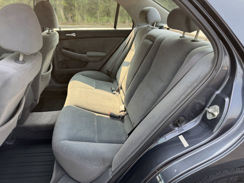 Used 2007 Honda Accord LX image 9