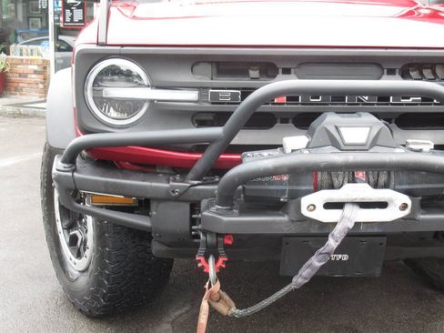 Used 2021 Ford Bronco Big Bend w/ Sasquatch Package AWD/4WD image 3