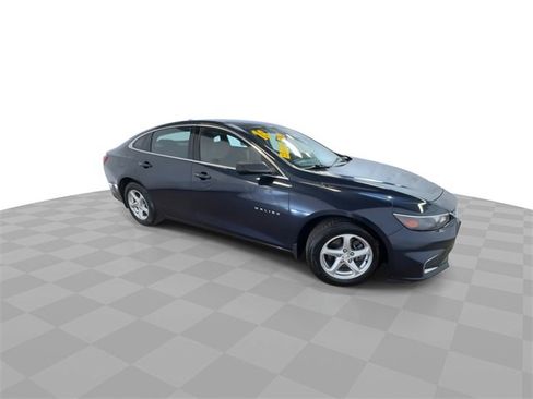 Certified 2016 Chevrolet Malibu LS image 2