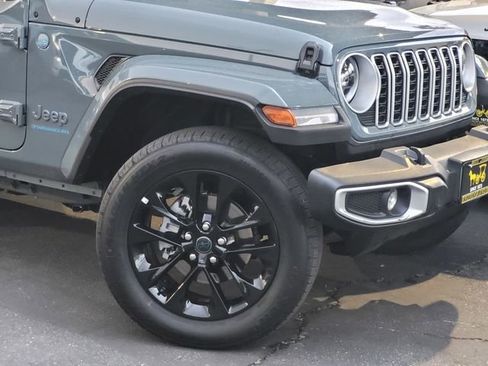 Certified 2025 Jeep Wrangler Unlimited Sahara w/ Safety Group image 3