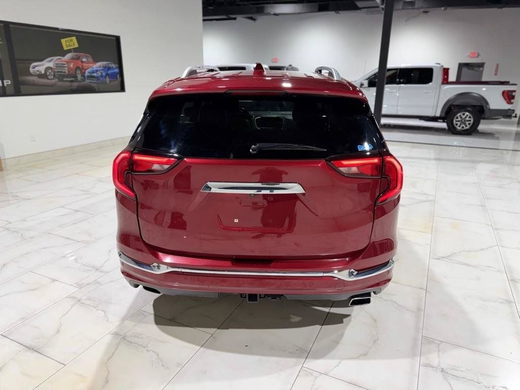 Used 2020 GMC Terrain Denali FWD image 9
