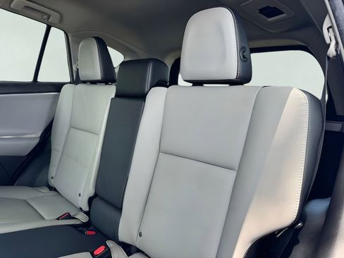 Used 2017 Toyota RAV4 Limited w/ Advanced Technology Package FWD image 18