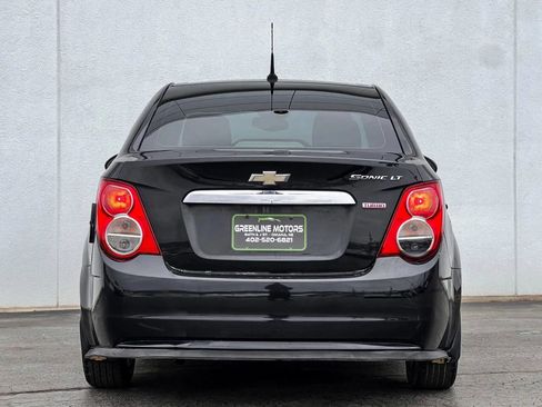Used 2013 Chevrolet Sonic LT FWD image 6