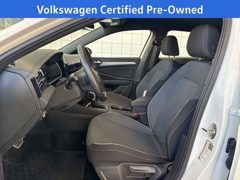 Certified 2025 Volkswagen Jetta Sport image 11