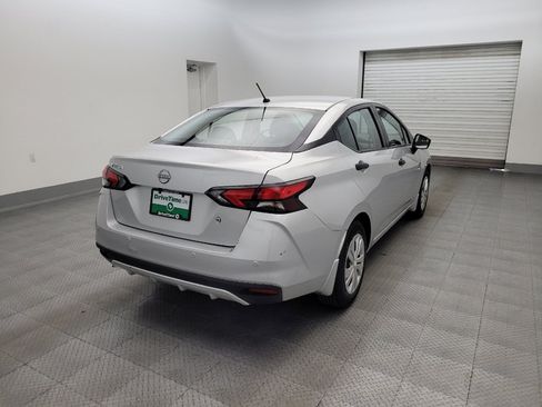 Used 2024 Nissan Versa S w/ Trunk Package FWD image 9