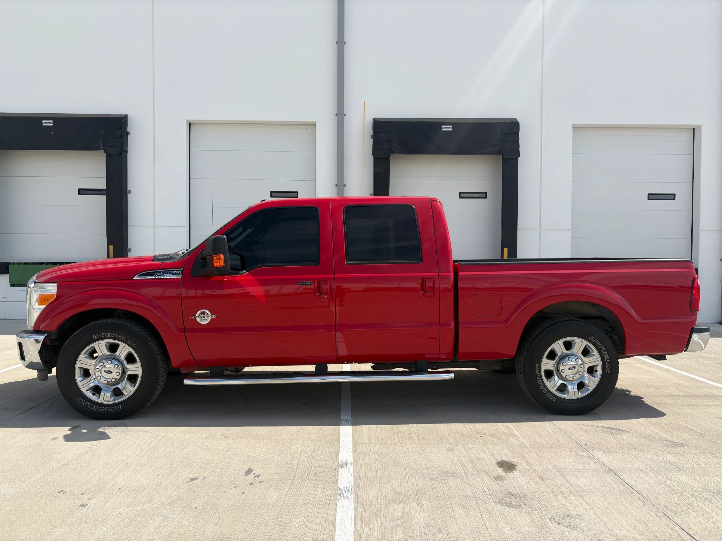 Used 2011 Ford F250 Lariat w/ Lariat Interior Pkg RWD image 6