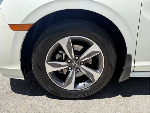 Used 2019 Honda Odyssey Touring image 9