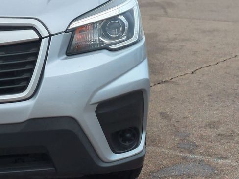 Used 2019 Subaru Forester Premium image 10