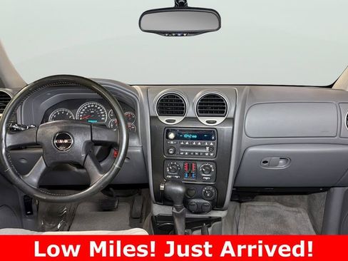 Used 2005 GMC Envoy SLE w/ Sle Preferred Equipment Group image 14
