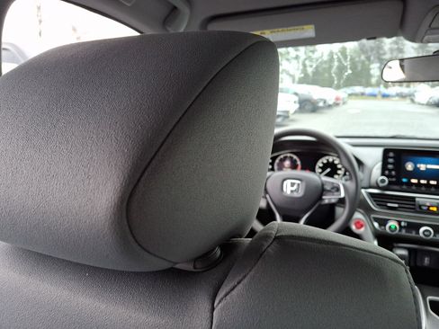 Used 2018 Honda Accord LX image 13