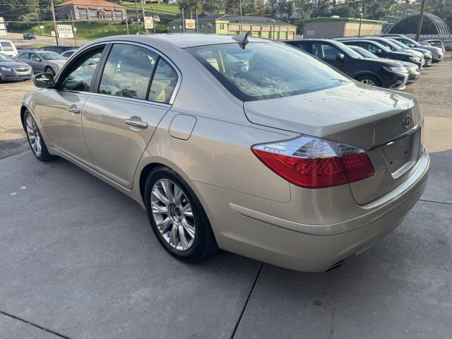 Used 2009 Hyundai Genesis 3.8 w/ Premium Plus Pkg 3 RWD image 5