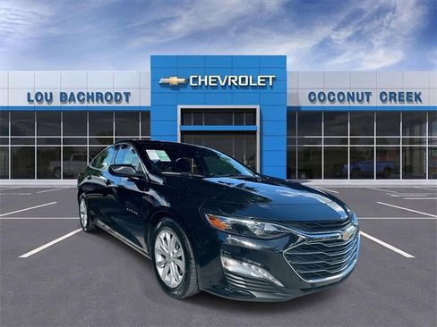 Used 2024 Chevrolet Malibu LT image 1