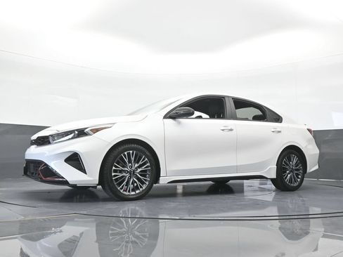 Used 2024 Kia Forte GT-Line FWD image 55
