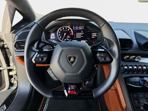 Used 2018 Lamborghini Huracan LP 610-4 image 35