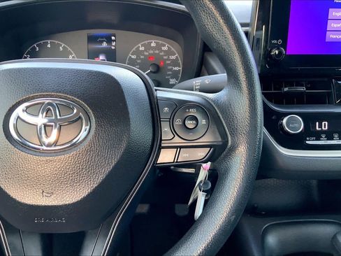 Used 2024 Toyota Corolla LE FWD image 24