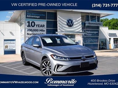 Certified 2025 Volkswagen Jetta SE