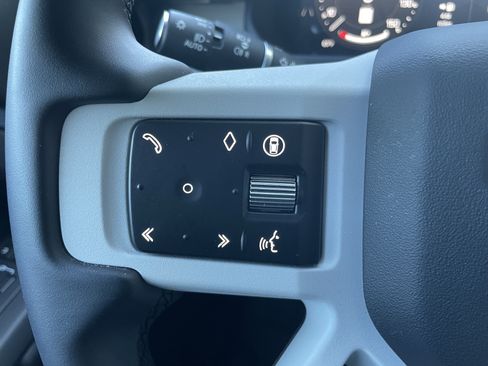 Certified 2025 Land Rover Defender 110 S AWD/4WD image 23
