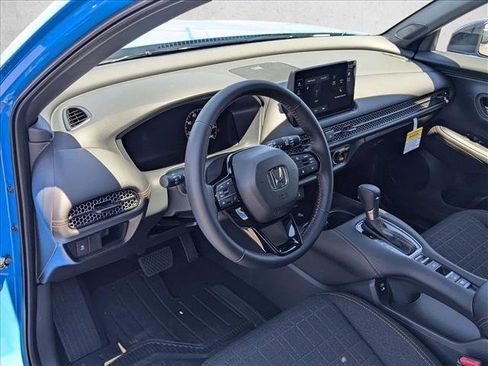 Used 2026 Honda HR-V Sport image 3