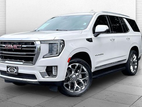 Used 2022 GMC Yukon SLT w/ SLT Premium Package AWD/4WD image 13