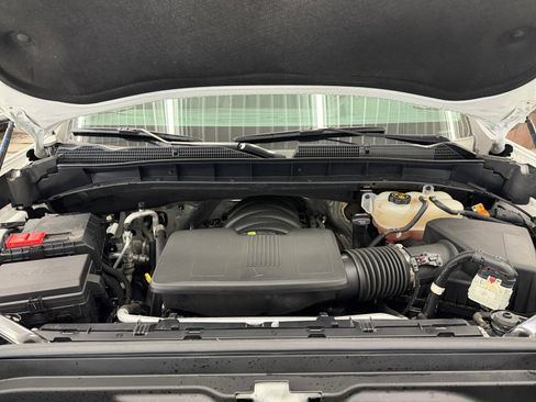 Used 2023 GMC Sierra 1500 SLT w/ SLT Premium Package image 31