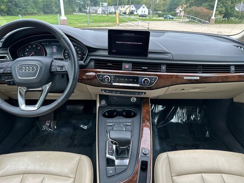 Used 2018 Audi A4 2.0T allroad Premium AWD/4WD image 13