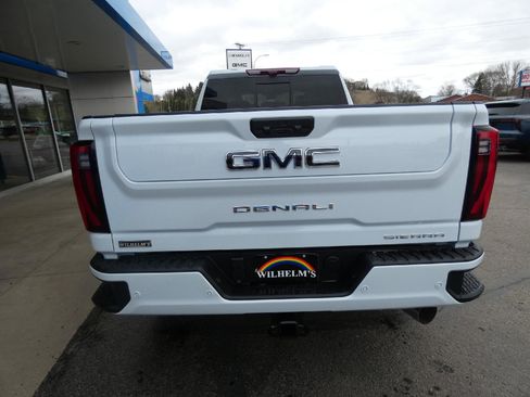 New 2026 GMC Sierra 3500 Denali Ultimate AWD/4WD image 4
