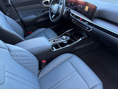 New 2025 Kia Sorento SX Prestige image 18