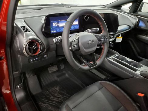 New 2025 Chevrolet Equinox EV RS image 11