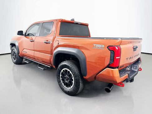 Used 2025 Toyota Tacoma TRD Off-Road image 7