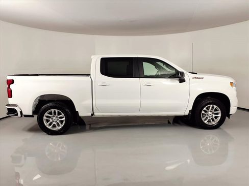 Used 2024 Chevrolet Silverado 1500 RST w/ Z71 Off-Road Package image 22