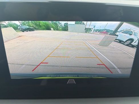 Used 2025 Buick Encore GX Preferred FWD image 5