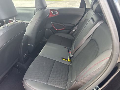 Used 2025 Kia Soul GT-Line FWD image 9