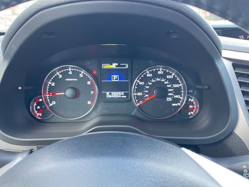 Used 2014 Subaru Outback 2.5i Premium w/ Moonroof Package & Eyesight image 3