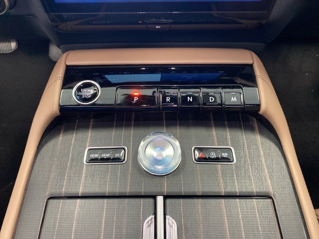 New 2027 Lincoln Navigator Black Label AWD/4WD image 28