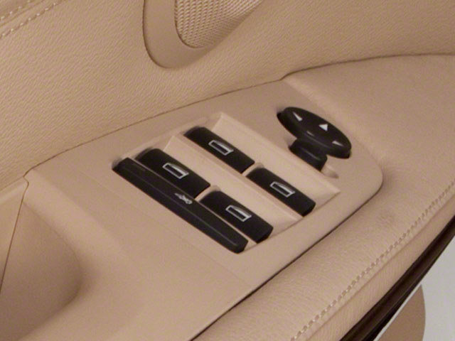 Used 2010 BMW 328i Sedan RWD image 19