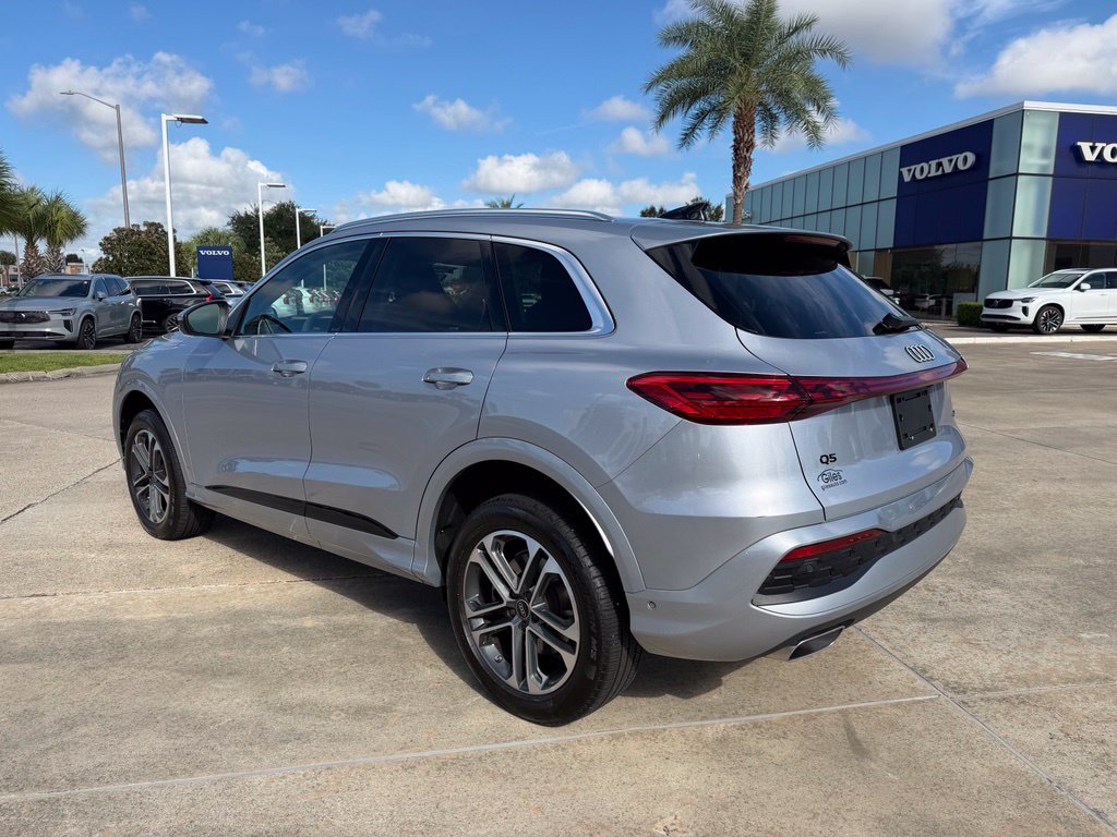 Used 2025 Audi Q5 Premium Plus AWD/4WD image 3