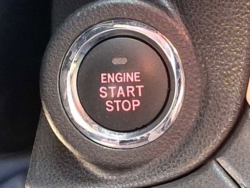 Used 2021 Subaru Legacy Limited image 28