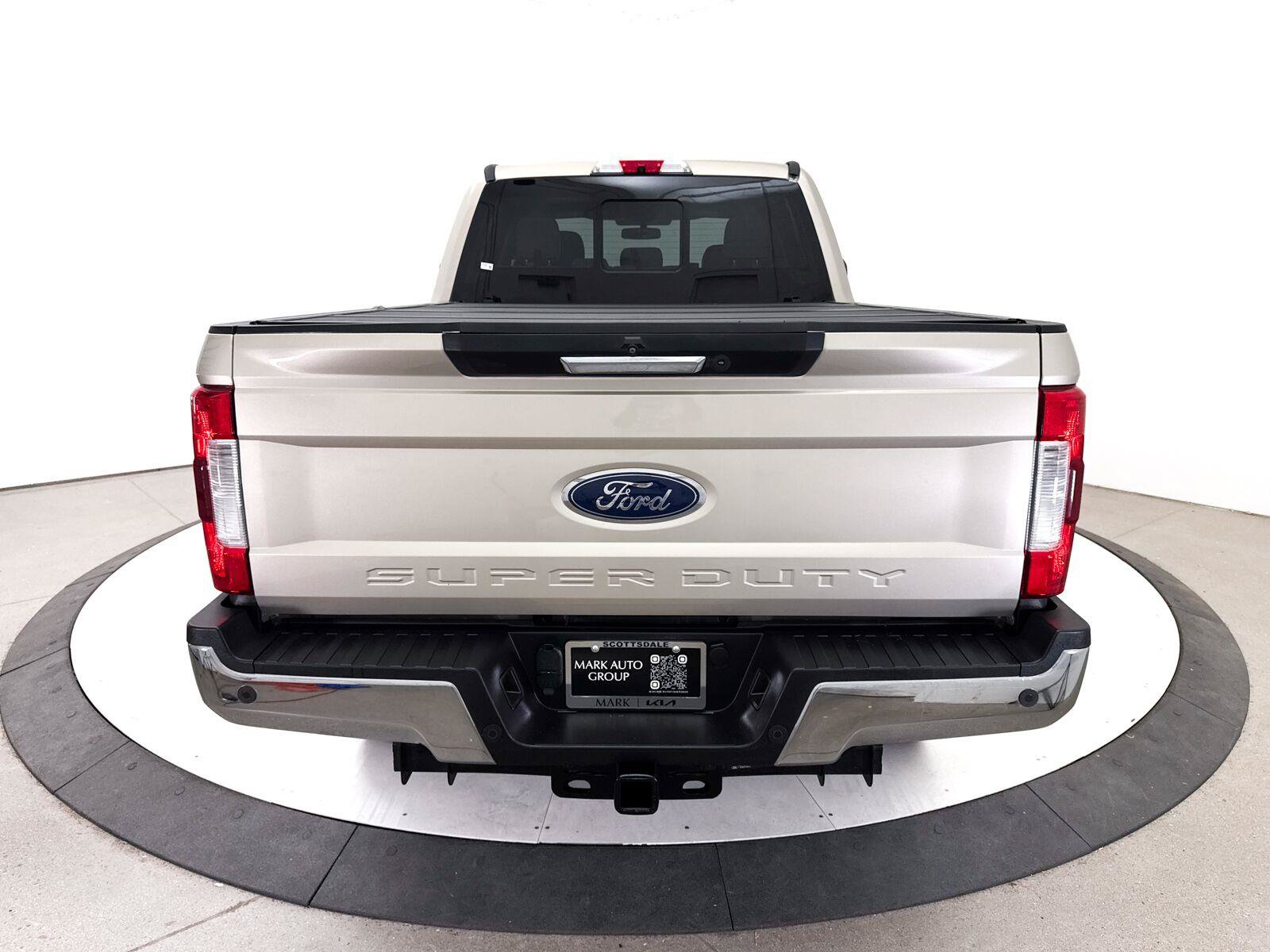 Used 2017 Ford F250 Lariat w/ Lariat Value Package AWD/4WD image 15