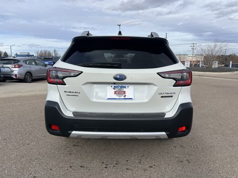 Used 2025 Subaru Outback Touring w/ Popular Package #2 image 11