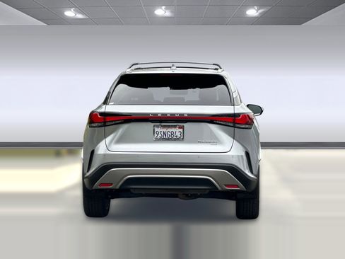 Certified 2025 Lexus RX 350 w/ Convenience Package image 9