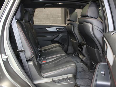 Used 2024 Acura MDX A-Spec image 45