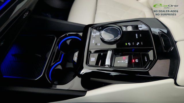 Used 2026 BMW 540i xDrive AWD/4WD image 70