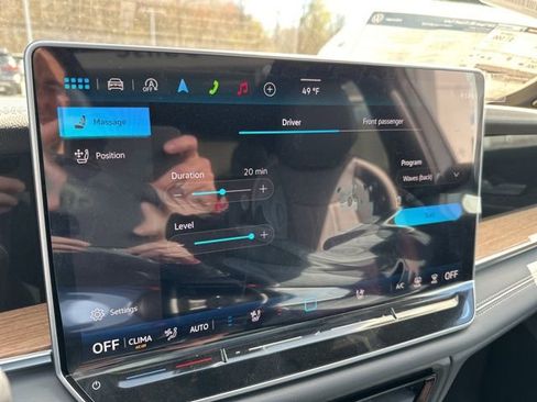 New 2026 Volkswagen Tiguan SEL R-Line AWD/4WD image 27