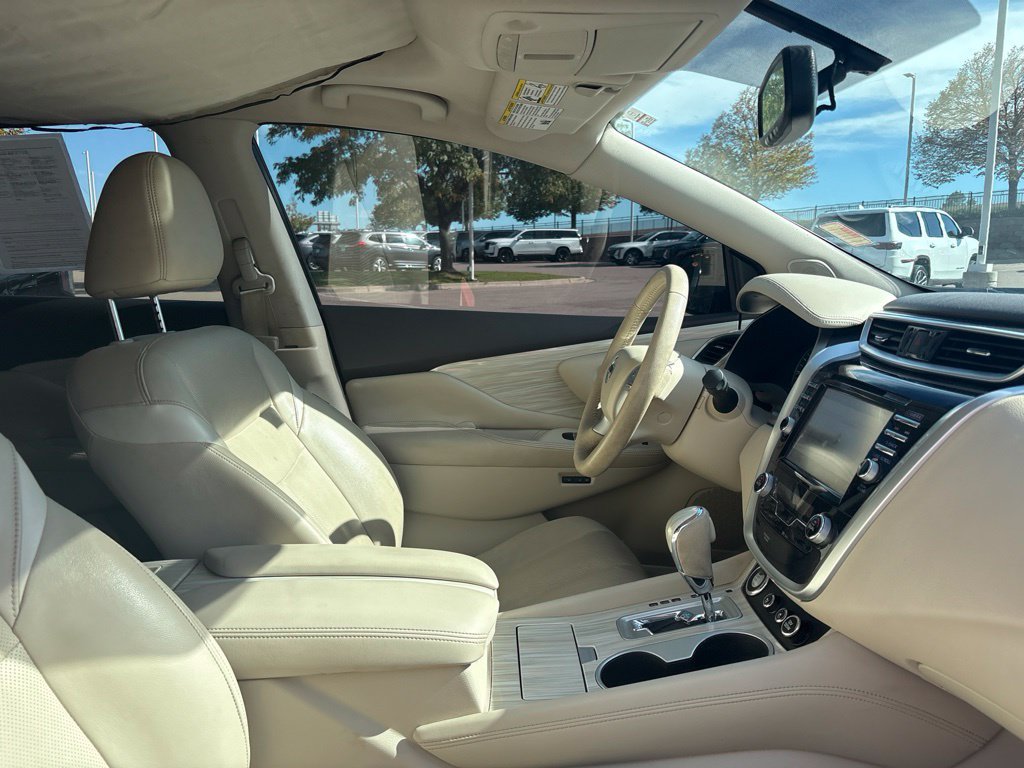 Used 2015 Nissan Murano Platinum w/ Platinum Technology Package AWD/4WD image 25